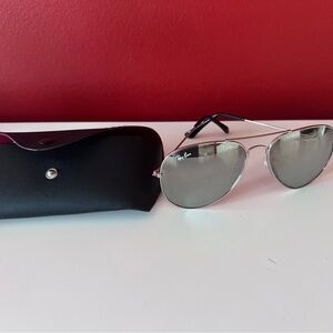 Ray-Ban Silver Aviator Sunglasses